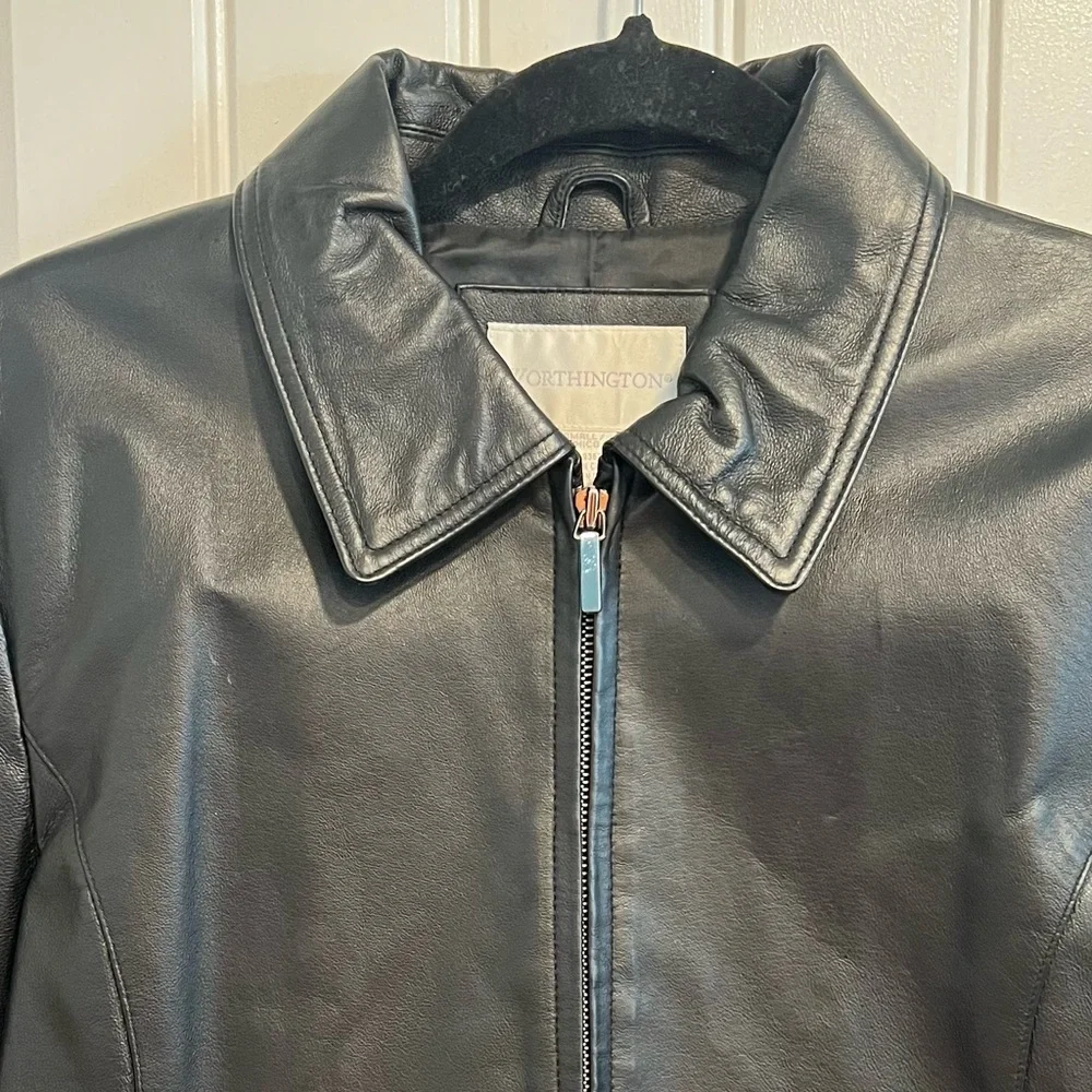 Worthington Black Leather Jacket. Size Small.‎